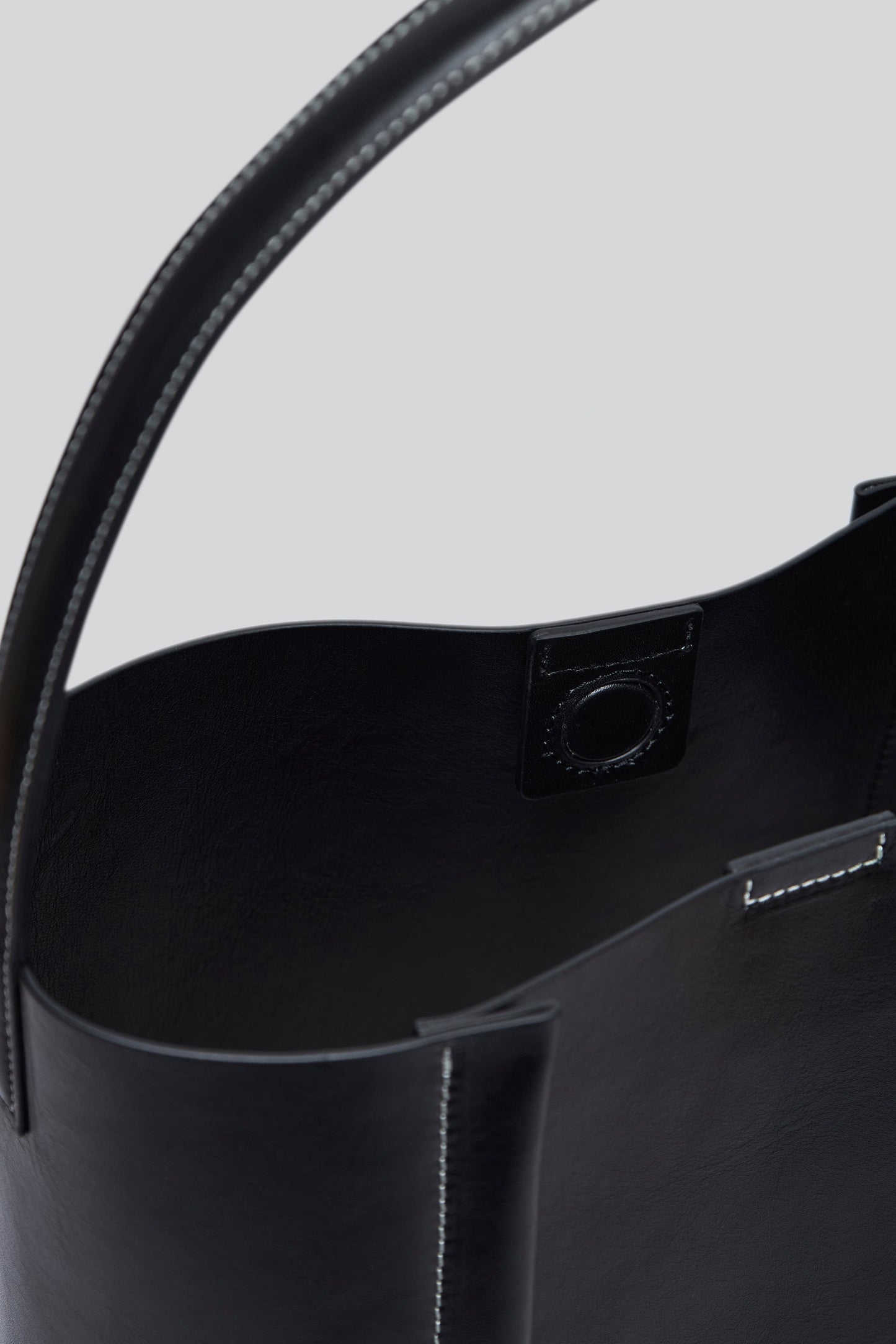 THE LARGE TOTE PLISSÉ SİYAH