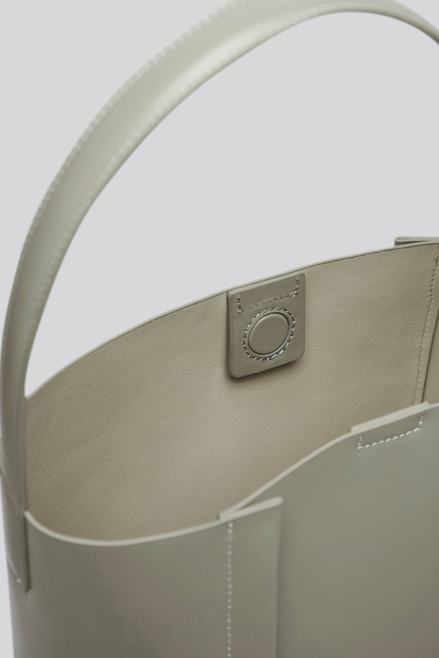 THE LARGE TOTE PLISSÉ YAĞ YEŞİLİ