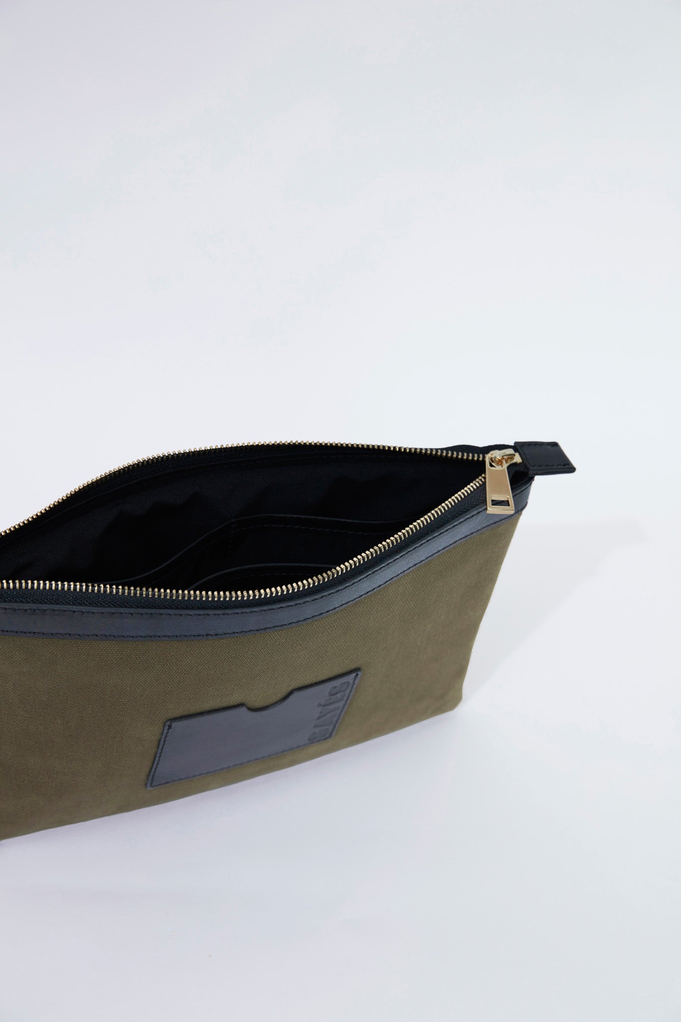 STITCHED CLUTCH HAKİ/SİYAH