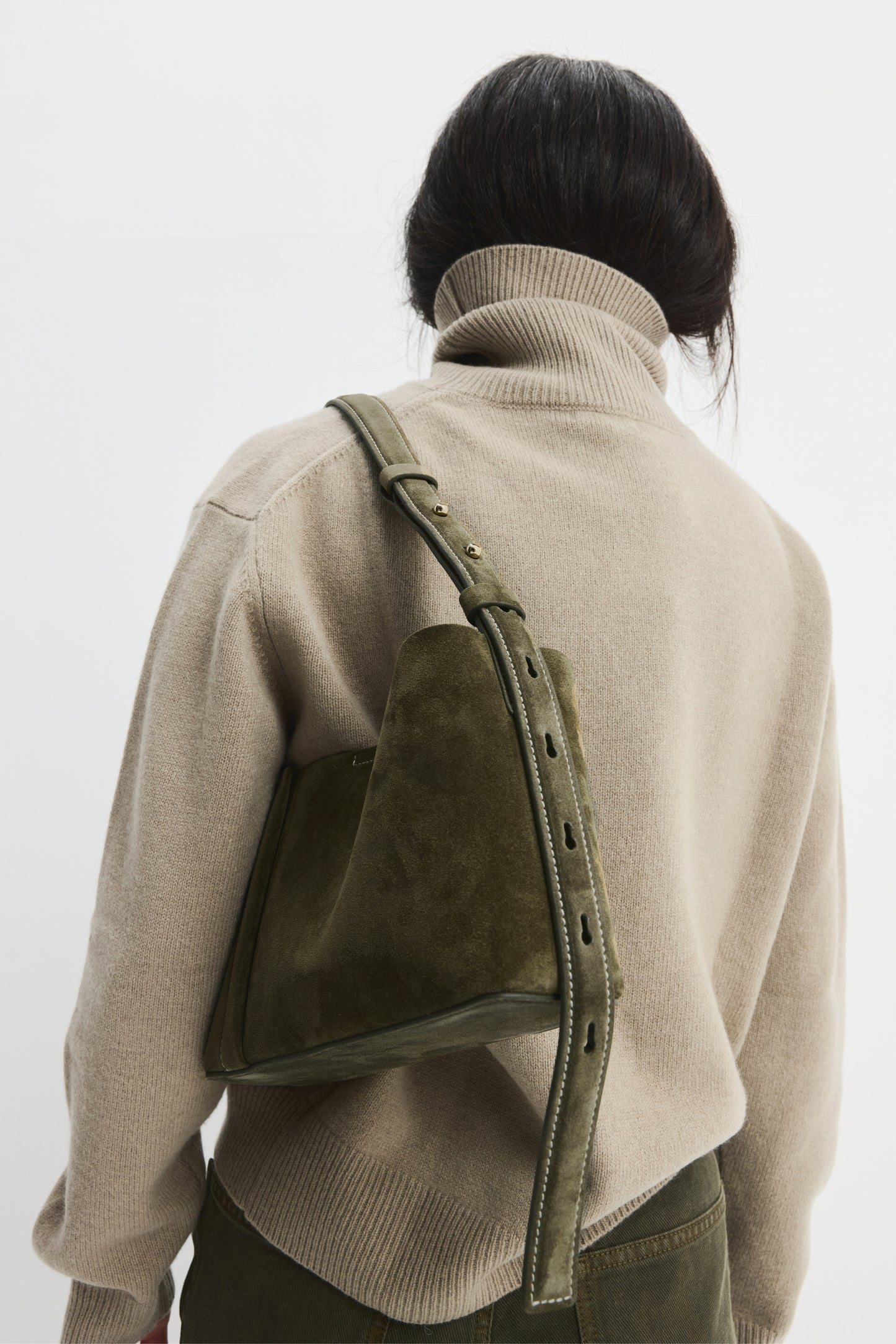 THE SMALL TOTE PLISSÉ HAKİ SÜET