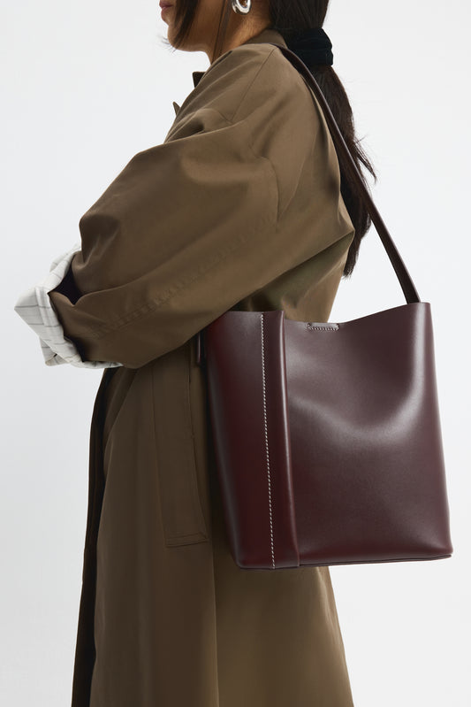 THE MEDIUM TOTE PLISSÉ BURGUNDY LEATHER