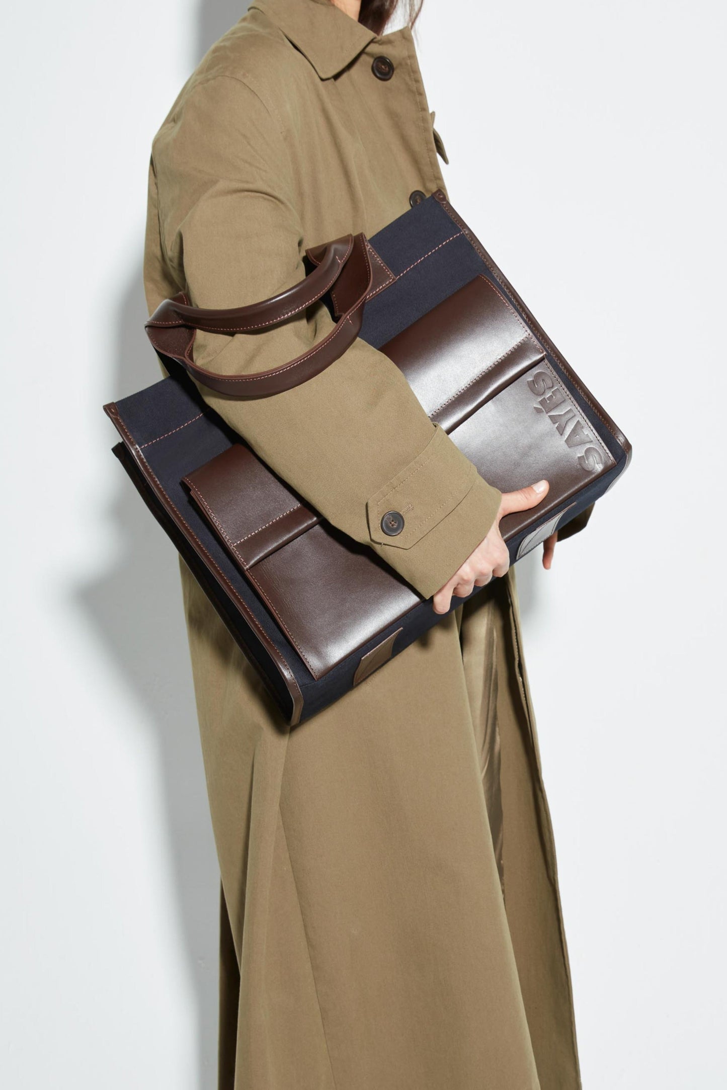 STITCHED POCKET MAXI TOTE LACİVERT/KAHVERENGİ