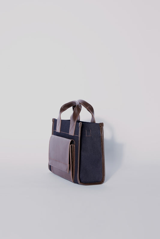 STITCHED POCKET MINI TOTE NAVY/BROWN