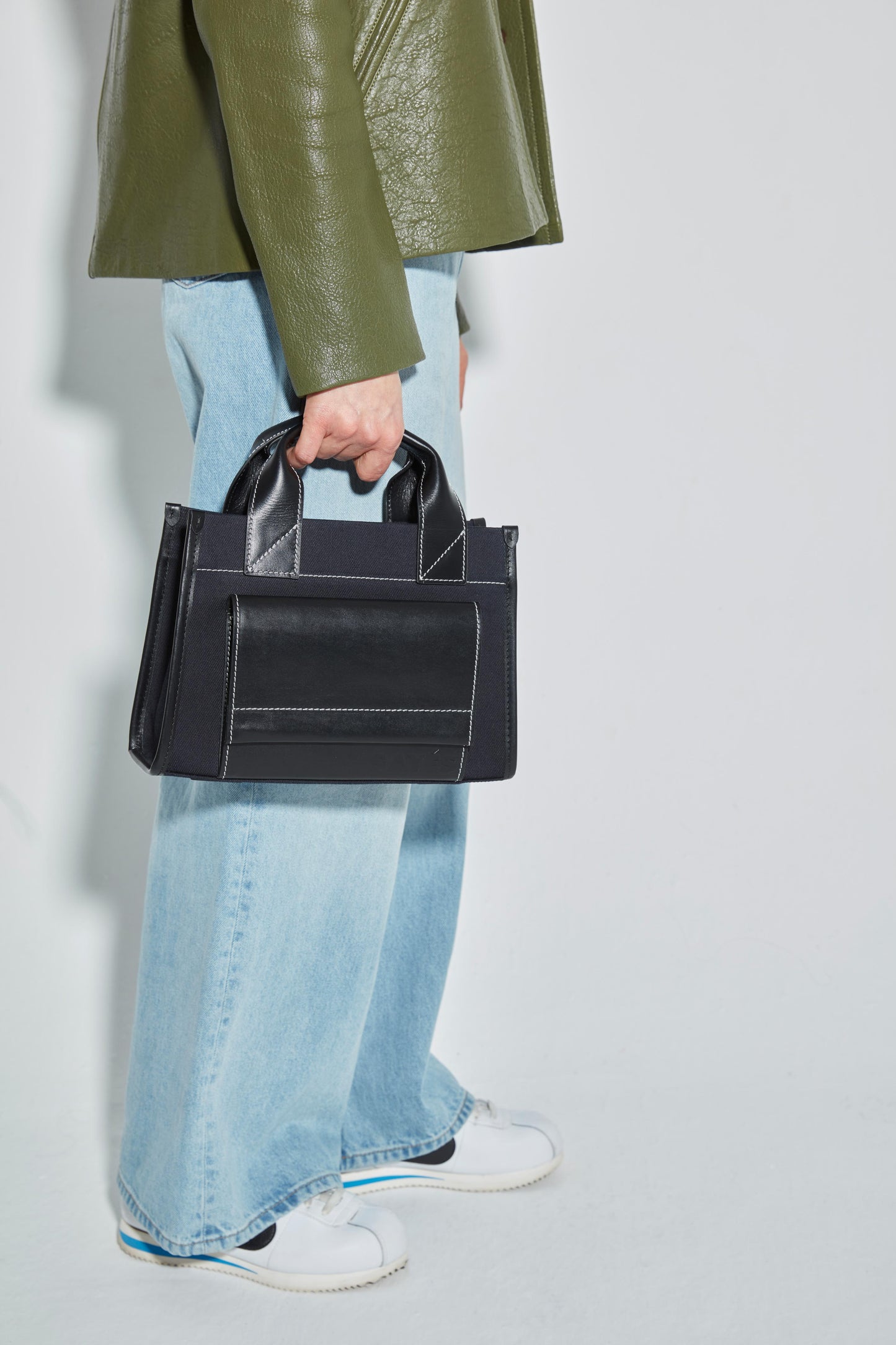 STITCHED POCKET MINI TOTE LACİVERT/SİYAH