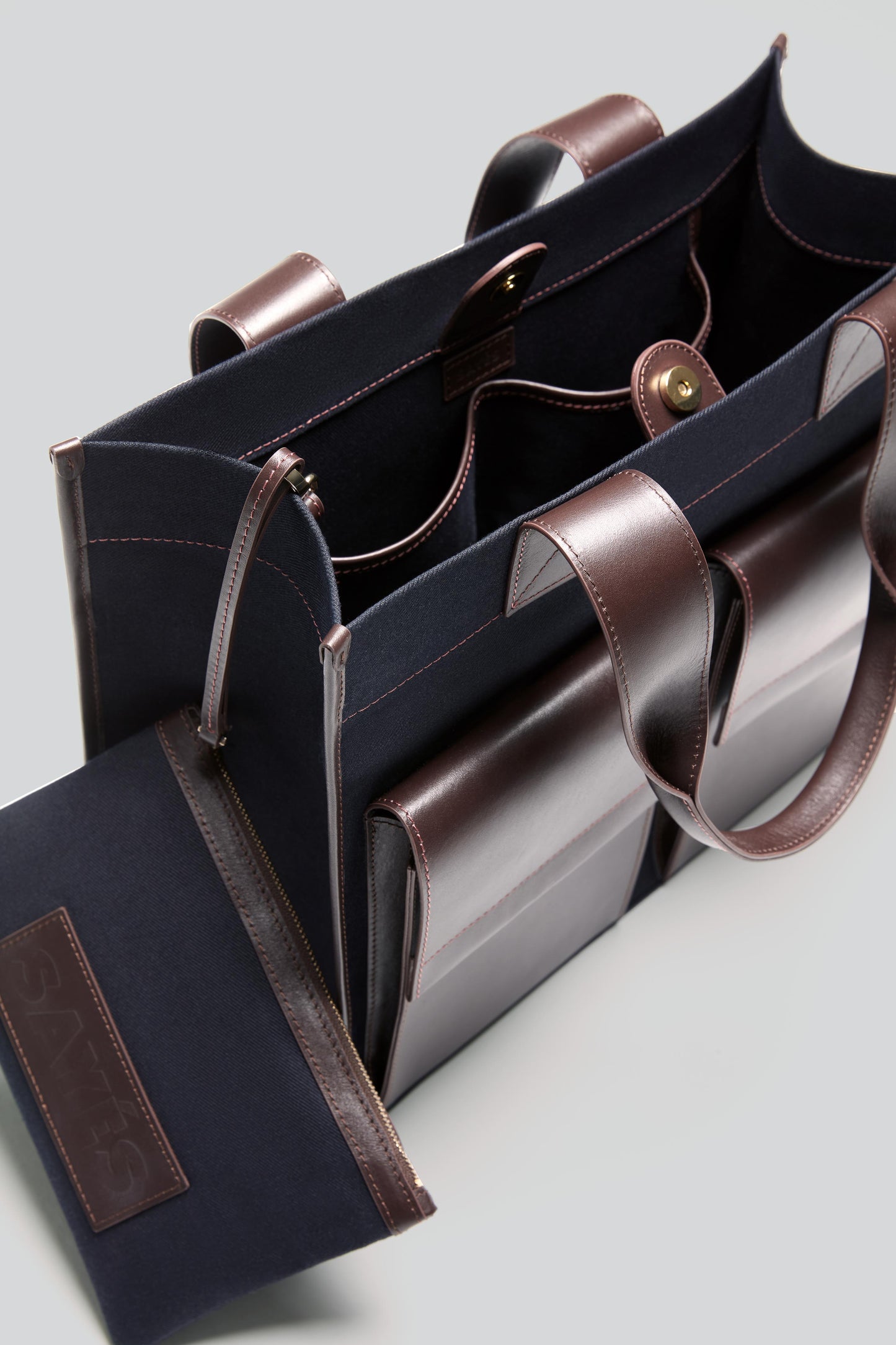 STITCHED POCKET MAXI TOTE LACİVERT/KAHVERENGİ