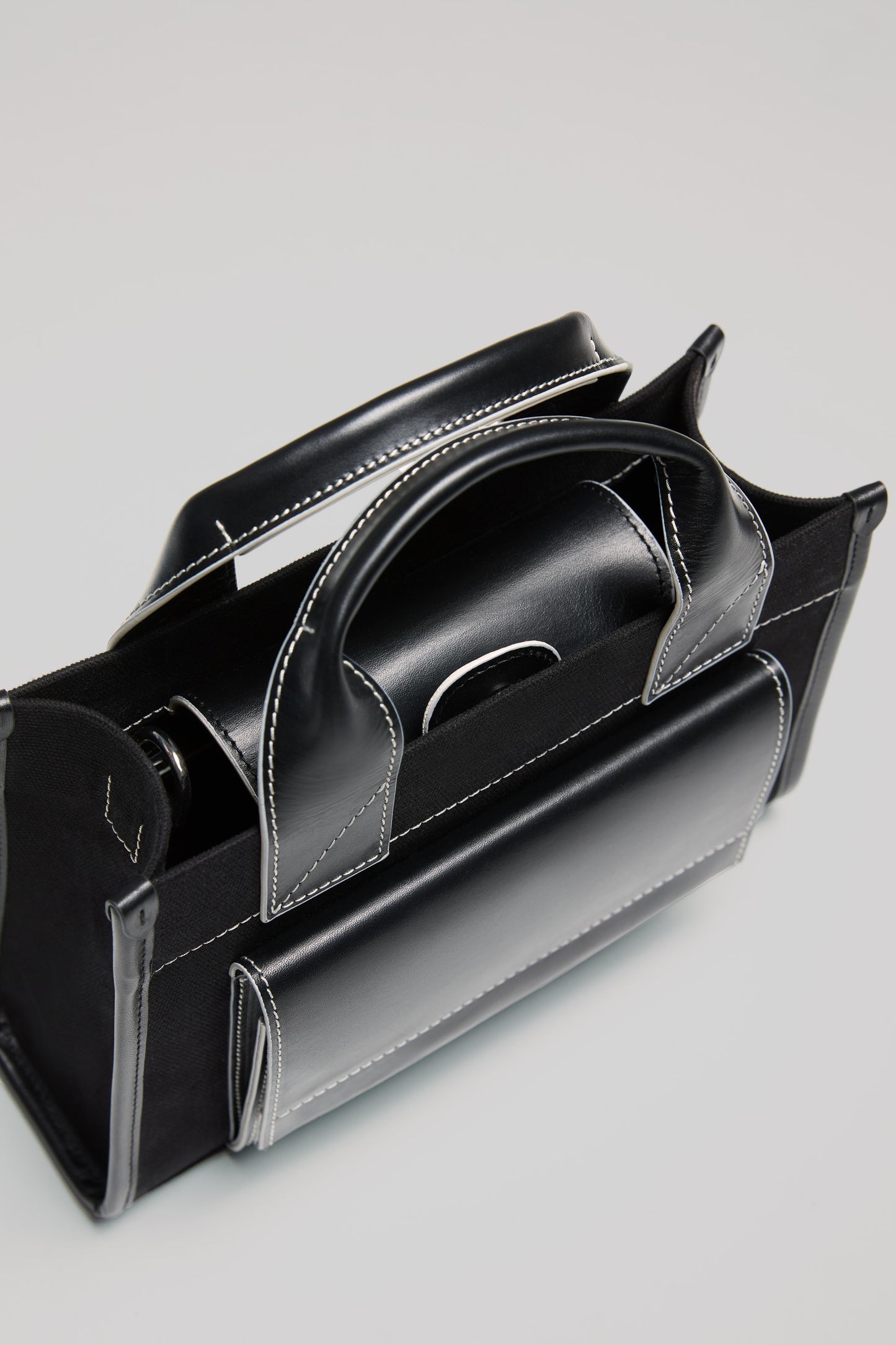 STITCHED POCKET MINI TOTE SİYAH/KIRIK BEYAZ