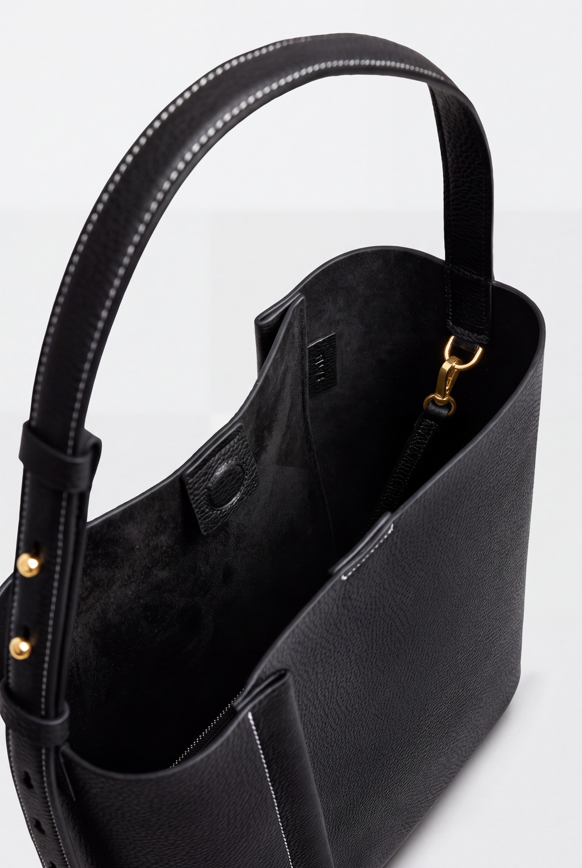 THE LARGE TOTE PLISSÉ BLACK NATURAL GRAIN LEATHER