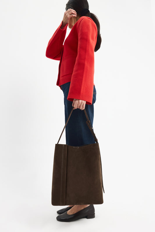 THE LARGE TOTE PLISSÉ BROWN SUEDE