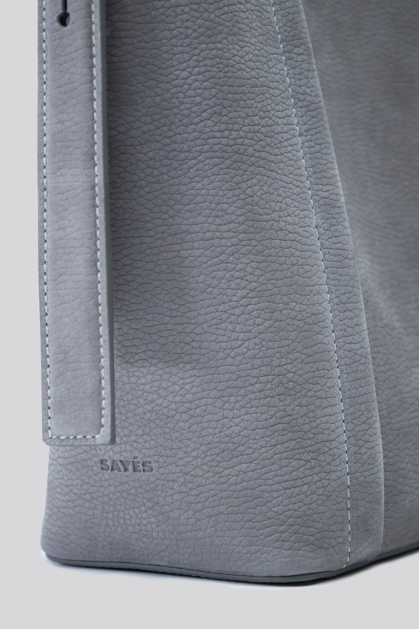 THE MEDIUM TOTE PLISSÉ GRİ NUBUK