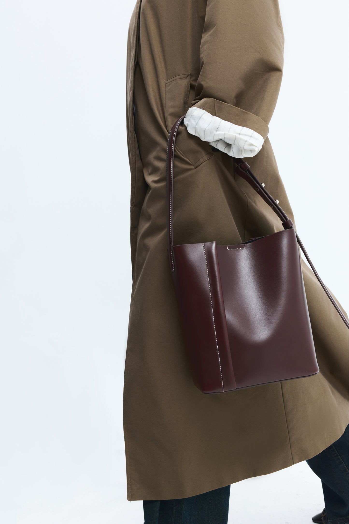 THE MEDIUM TOTE PLISSÉ BORDO